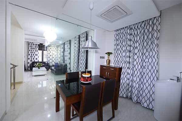 Gallery Images